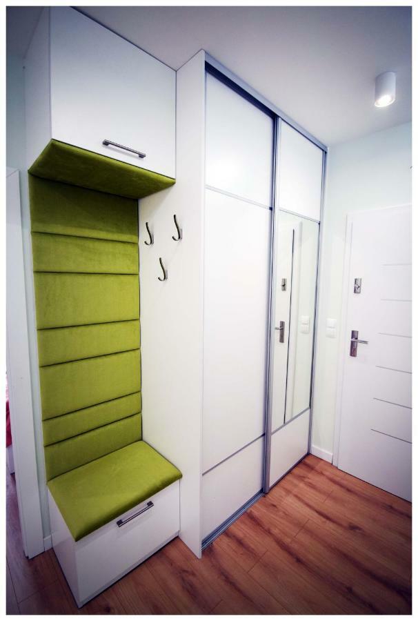 Color 24 Premium Apartment Stalowa Wola Luaran gambar
